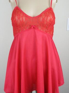 Vtg Shortie Nightie NIghtgown, S, Red Nylon, Lacy Bodice, New Old Stock